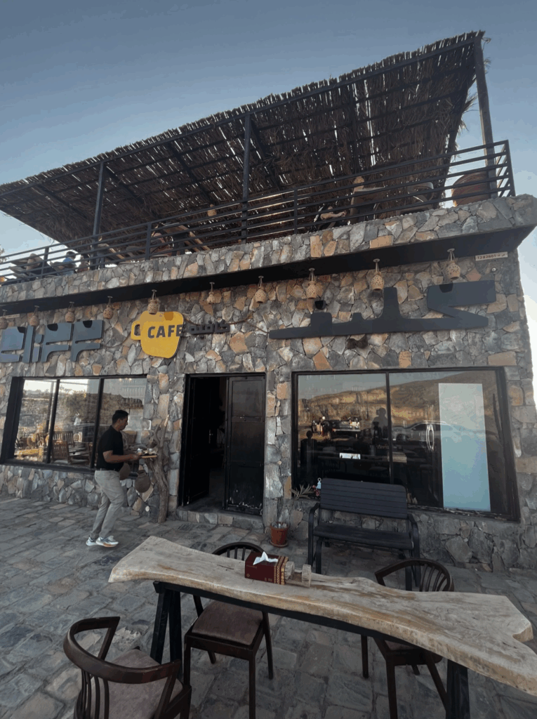 Cliff cafe Jebel shams.