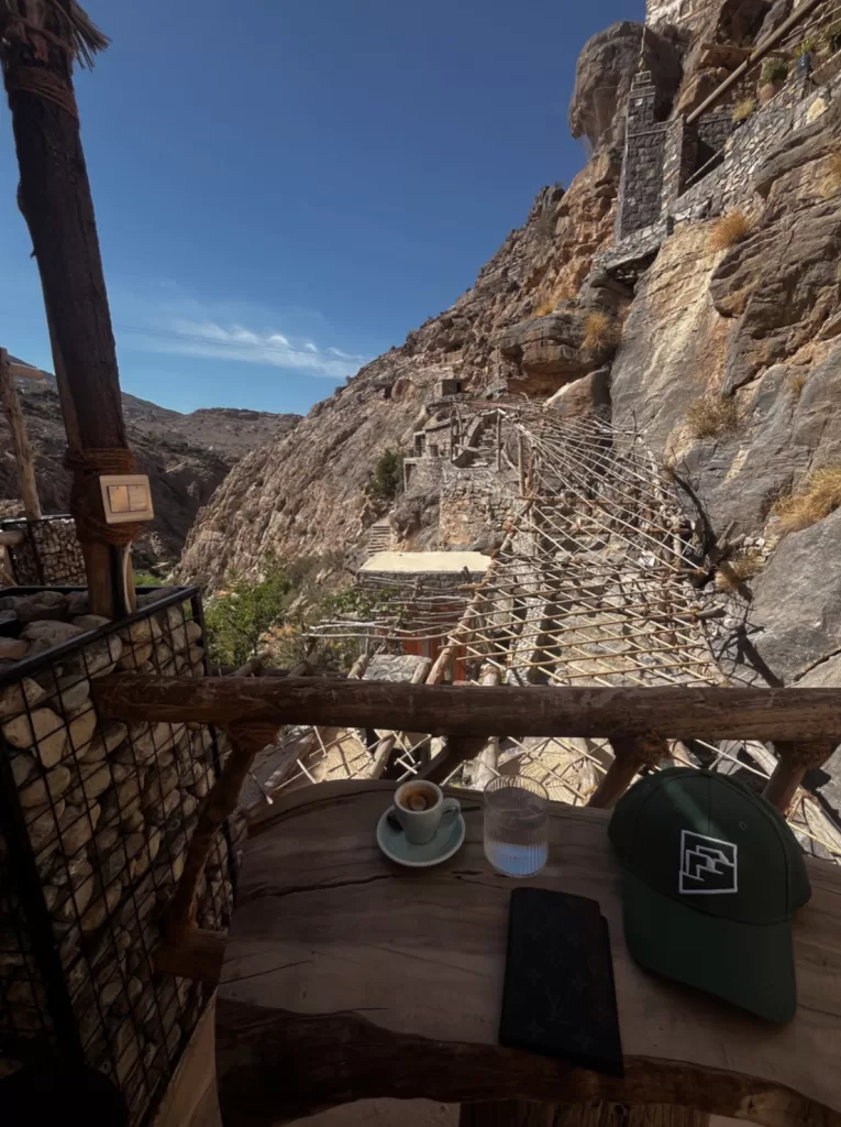 Anat cafe above the entrance of the Suwgra