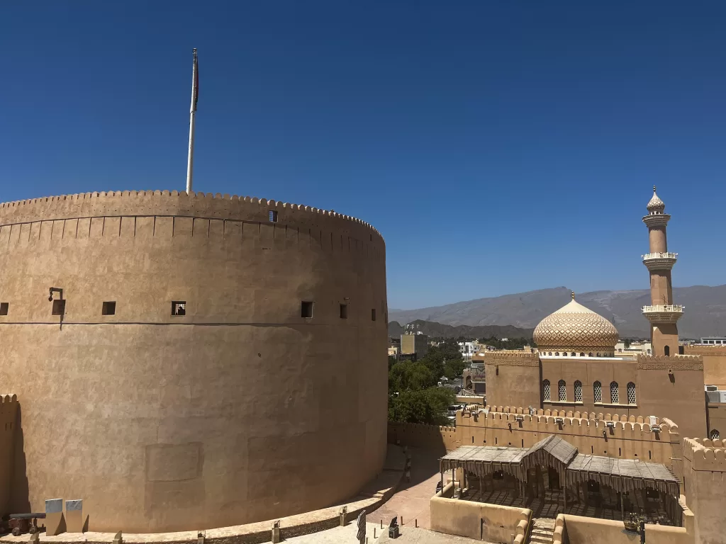 nizwa fort in oman