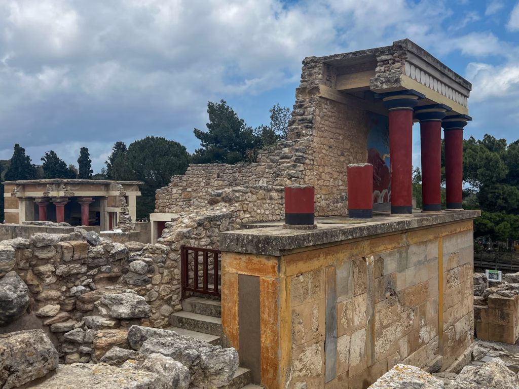 Palace of Knossos Crete Guide